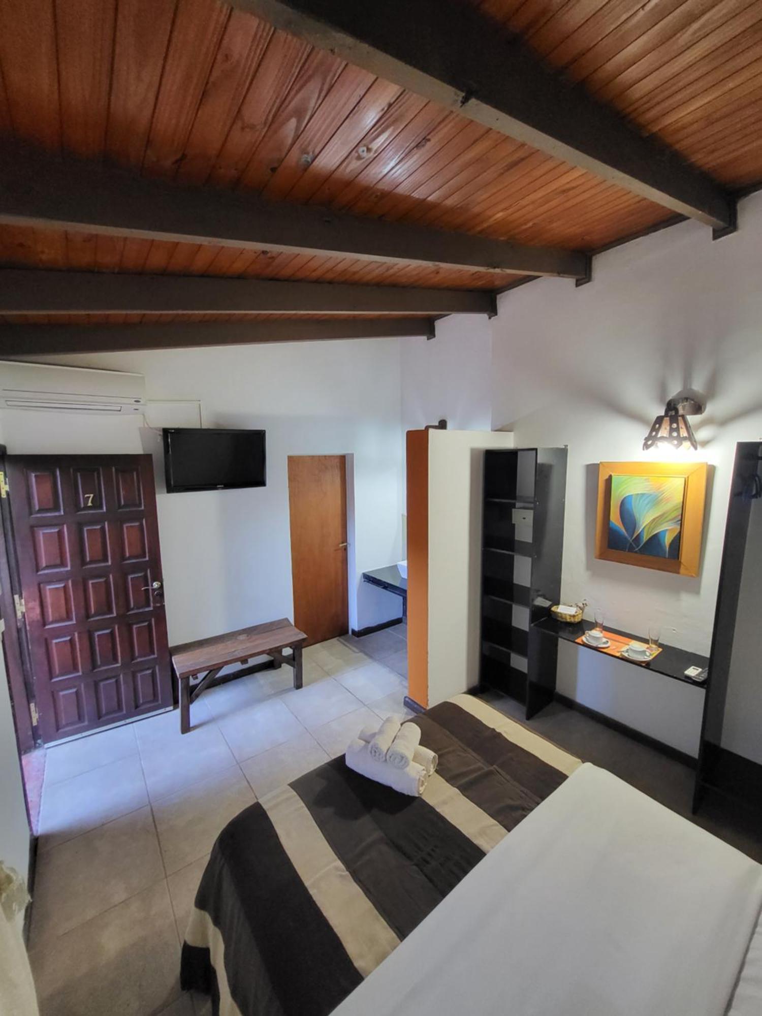 Si Mi Capitan - Cabanas & Habitaciones Puerto Iguazú Extérieur photo