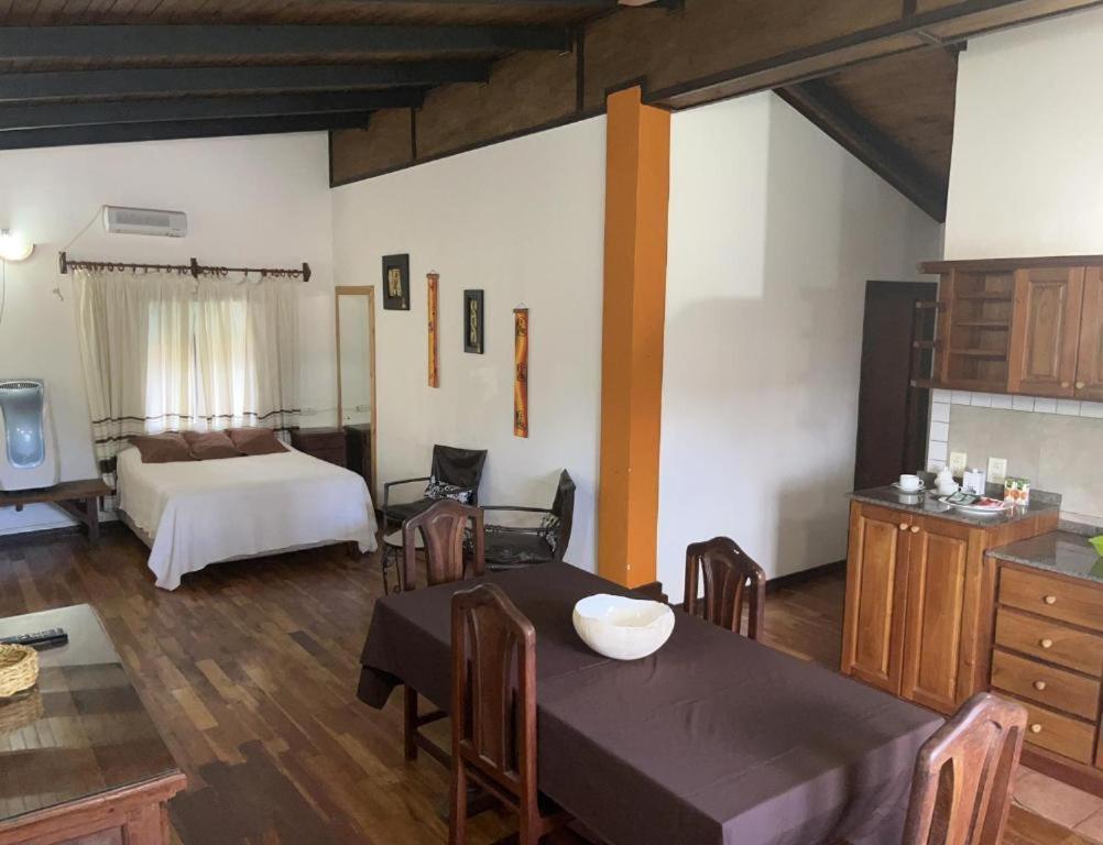 Si Mi Capitan - Cabanas & Habitaciones Puerto Iguazú Extérieur photo