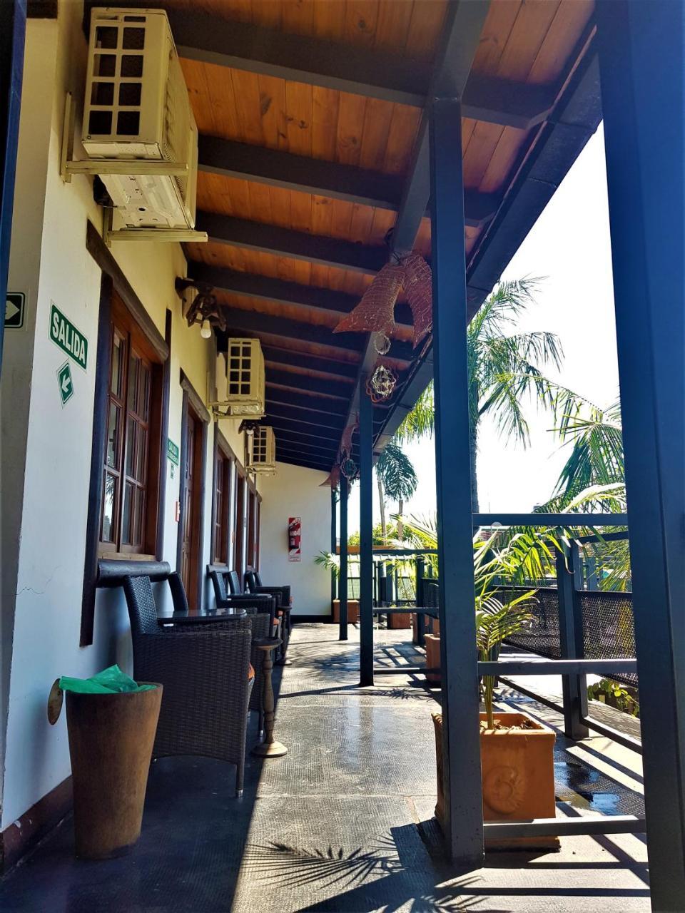 Si Mi Capitan - Cabanas & Habitaciones Puerto Iguazú Extérieur photo