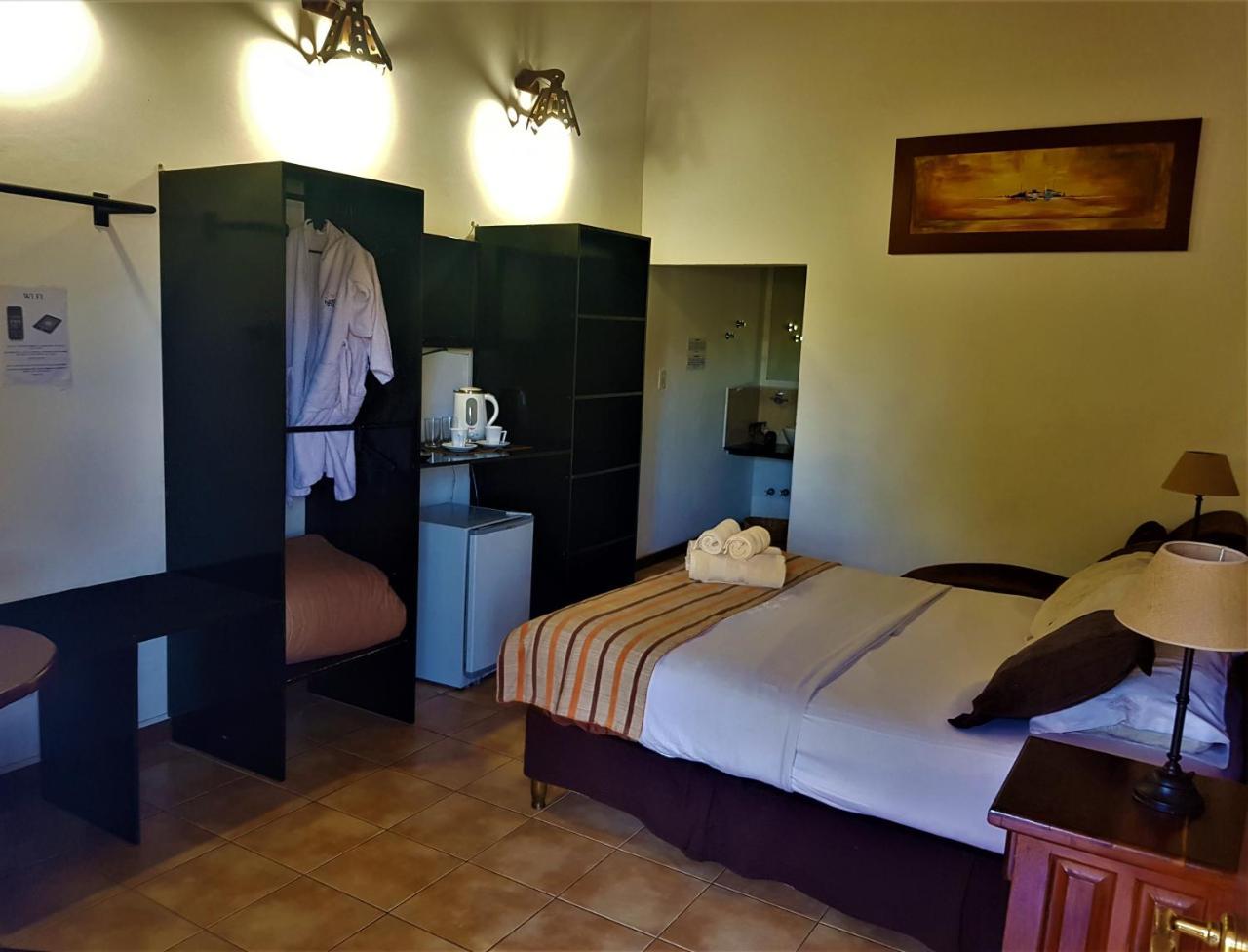 Si Mi Capitan - Cabanas & Habitaciones Puerto Iguazú Extérieur photo