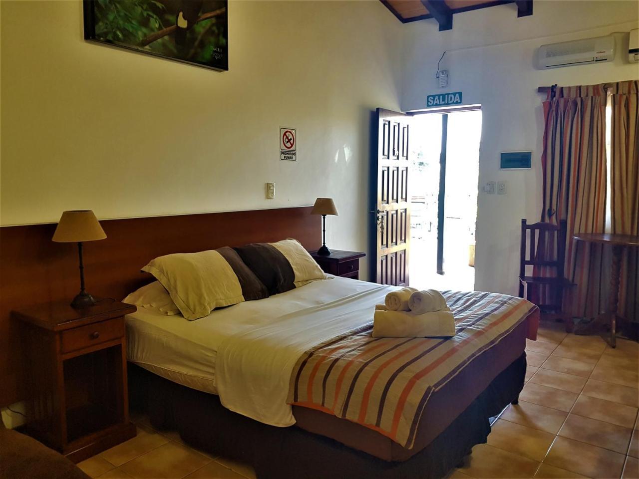 Si Mi Capitan - Cabanas & Habitaciones Puerto Iguazú Extérieur photo