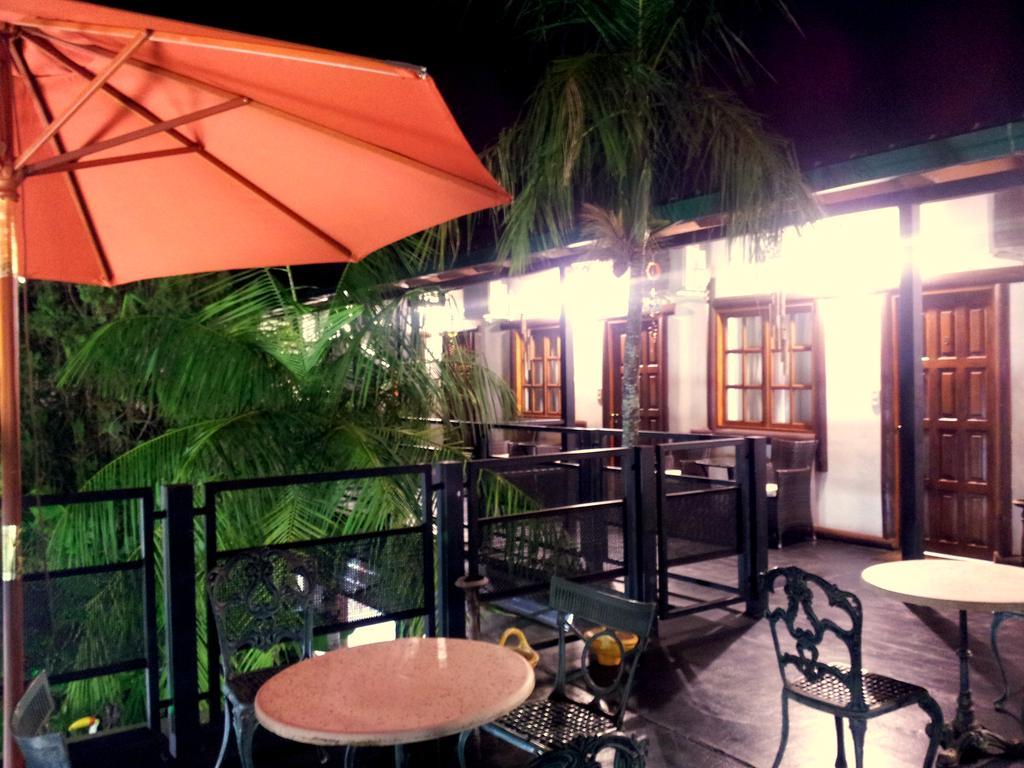 Si Mi Capitan - Cabanas & Habitaciones Puerto Iguazú Extérieur photo