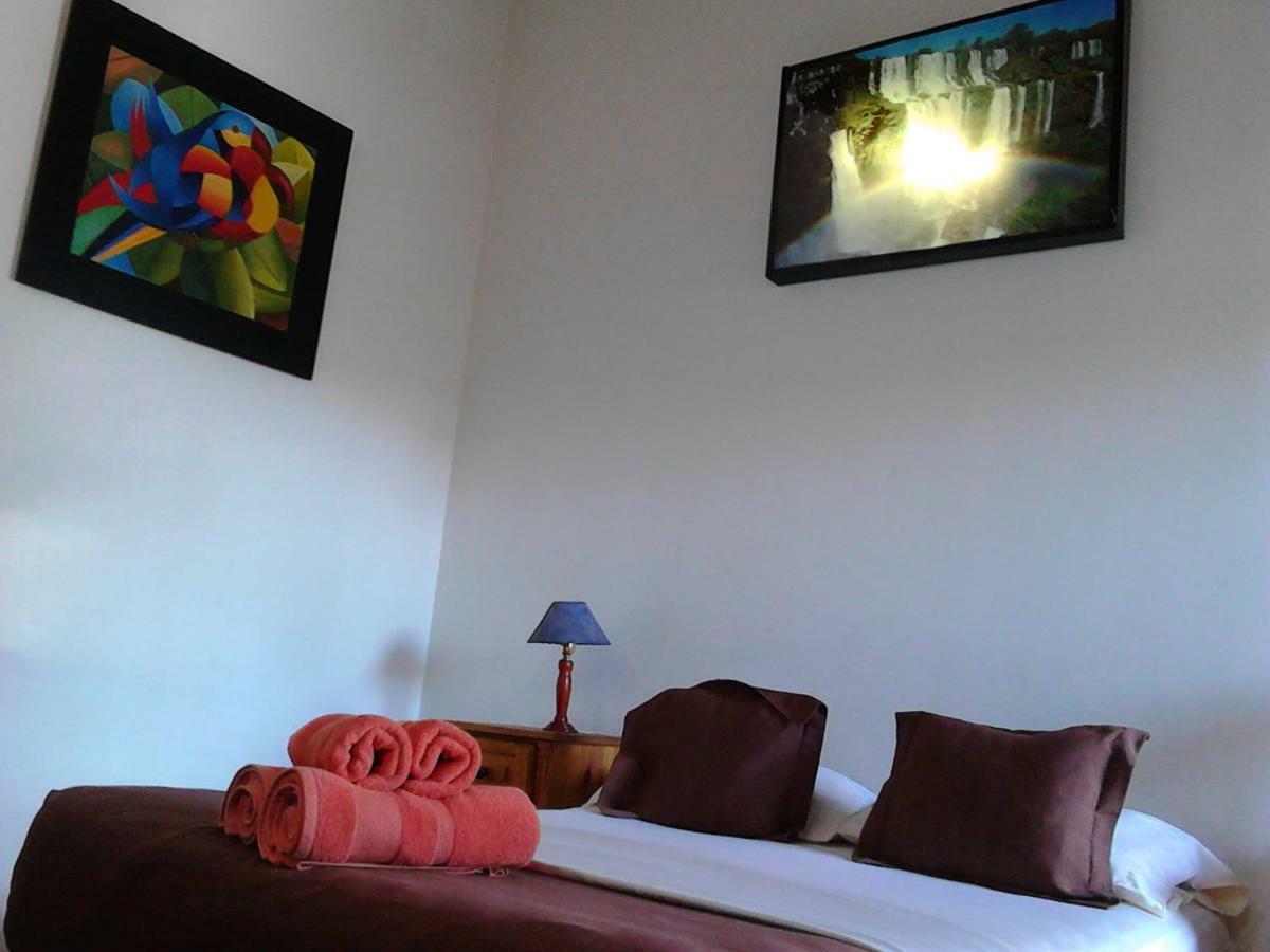 Si Mi Capitan - Cabanas & Habitaciones Puerto Iguazú Extérieur photo