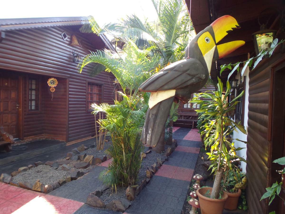 Si Mi Capitan - Cabanas & Habitaciones Puerto Iguazú Extérieur photo