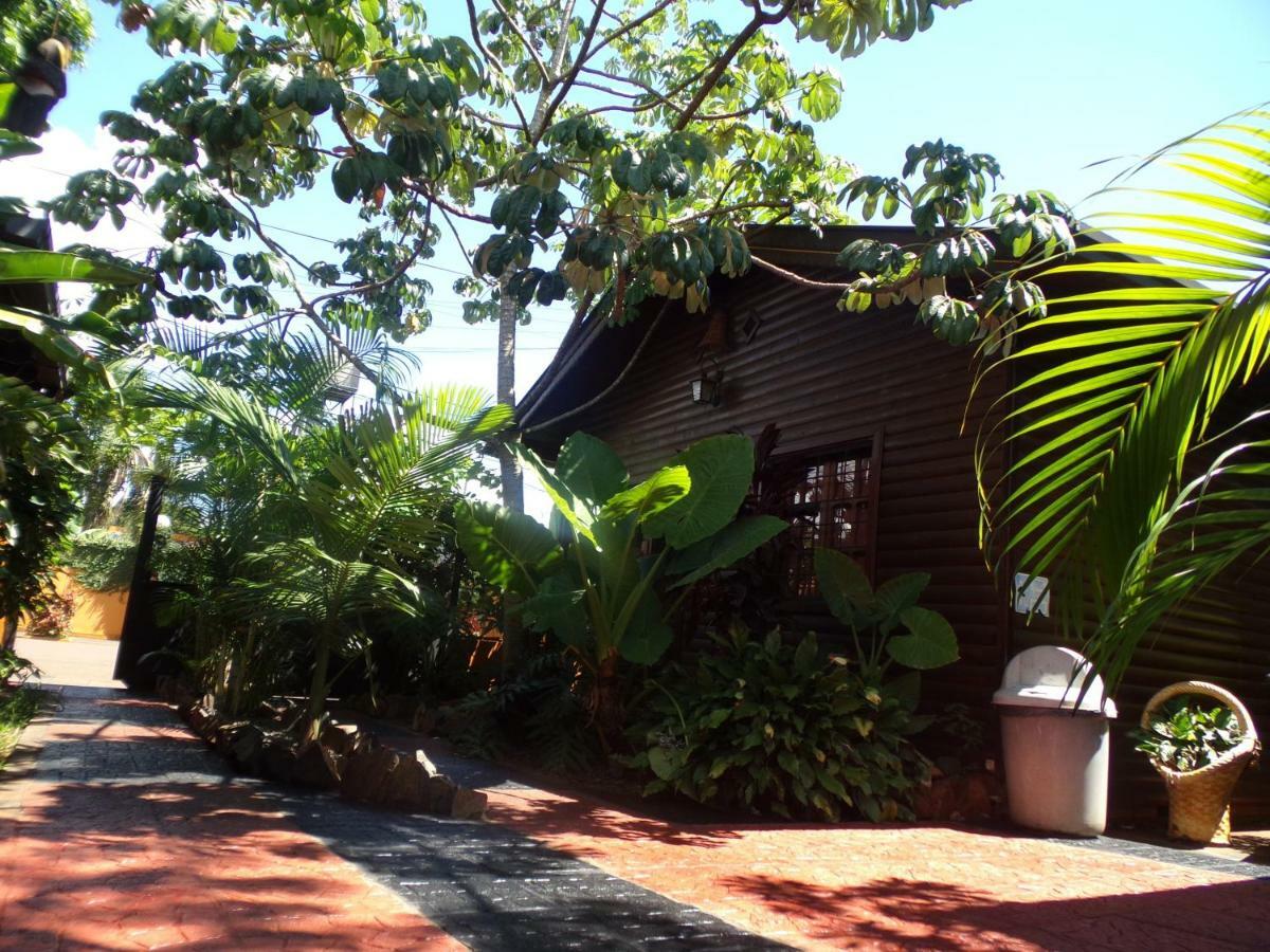 Si Mi Capitan - Cabanas & Habitaciones Puerto Iguazú Extérieur photo